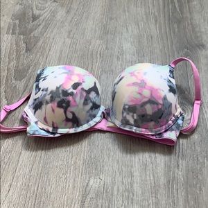 VS push-up bra